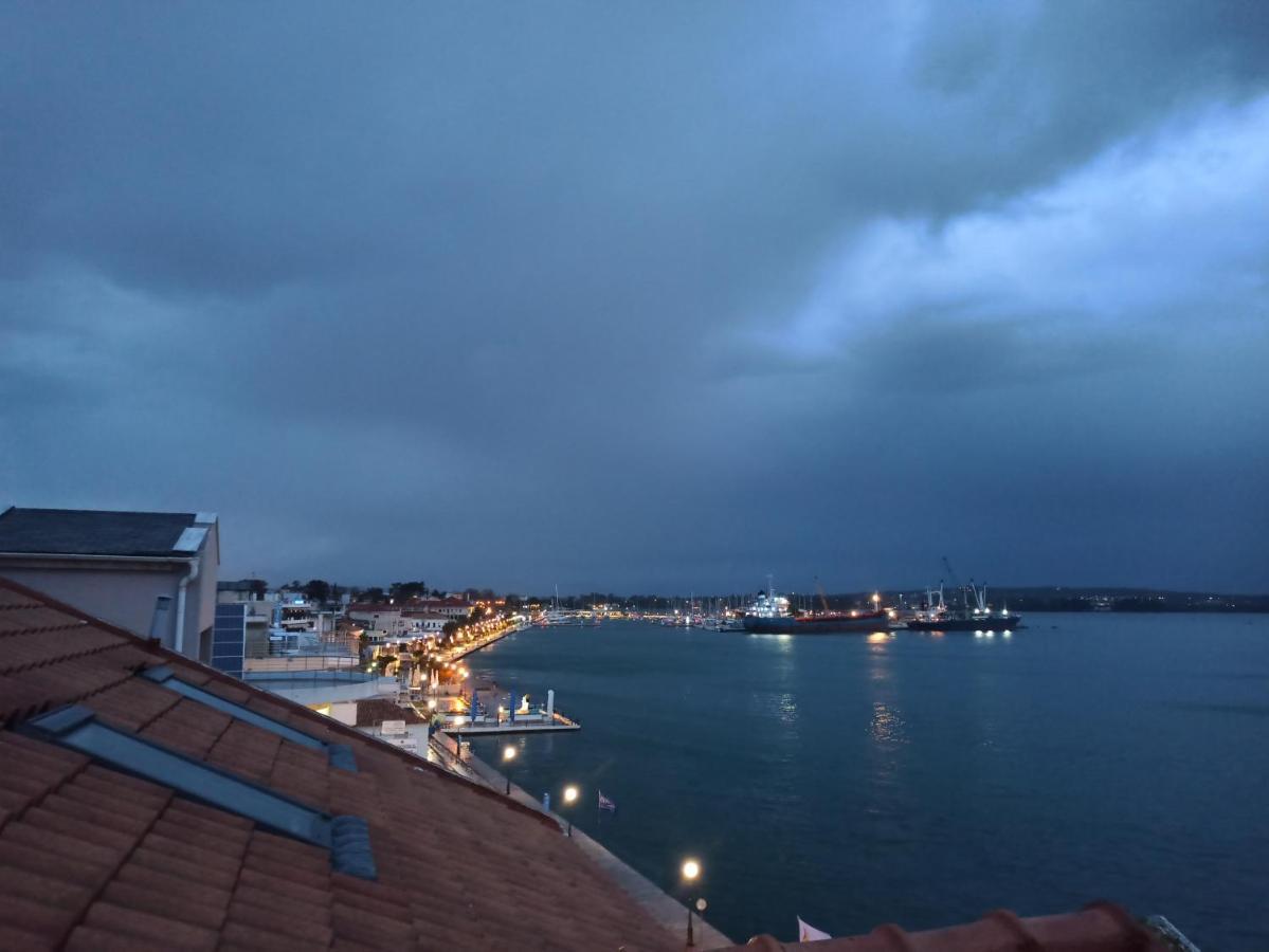 Ab Preveza Apartments -15 Meters Over The Sea Buitenkant foto